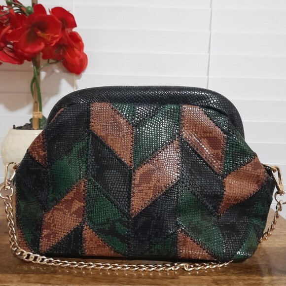 SOLD🟠🟠🟠🟠🟠🟠Anthropologie Patchwork Clutch Shoulder Crossbody Bag Purse - Picture 6 of 11